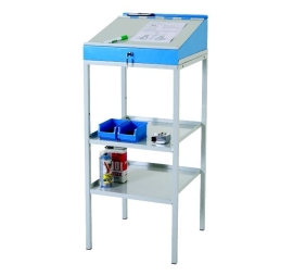 Pupitre d'atelier équipé de 2 plateaux intermédiaires  PROVOST