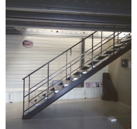 Escalier en métal secondaire 45° PROVOST