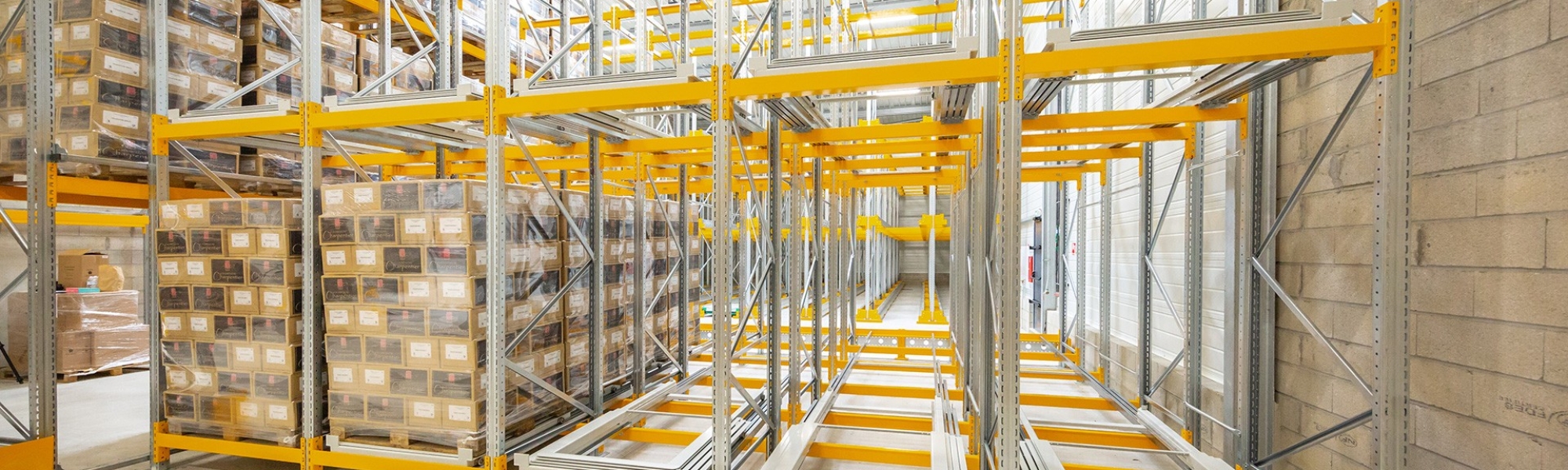 Stockage dynamique pushback vue de profil
